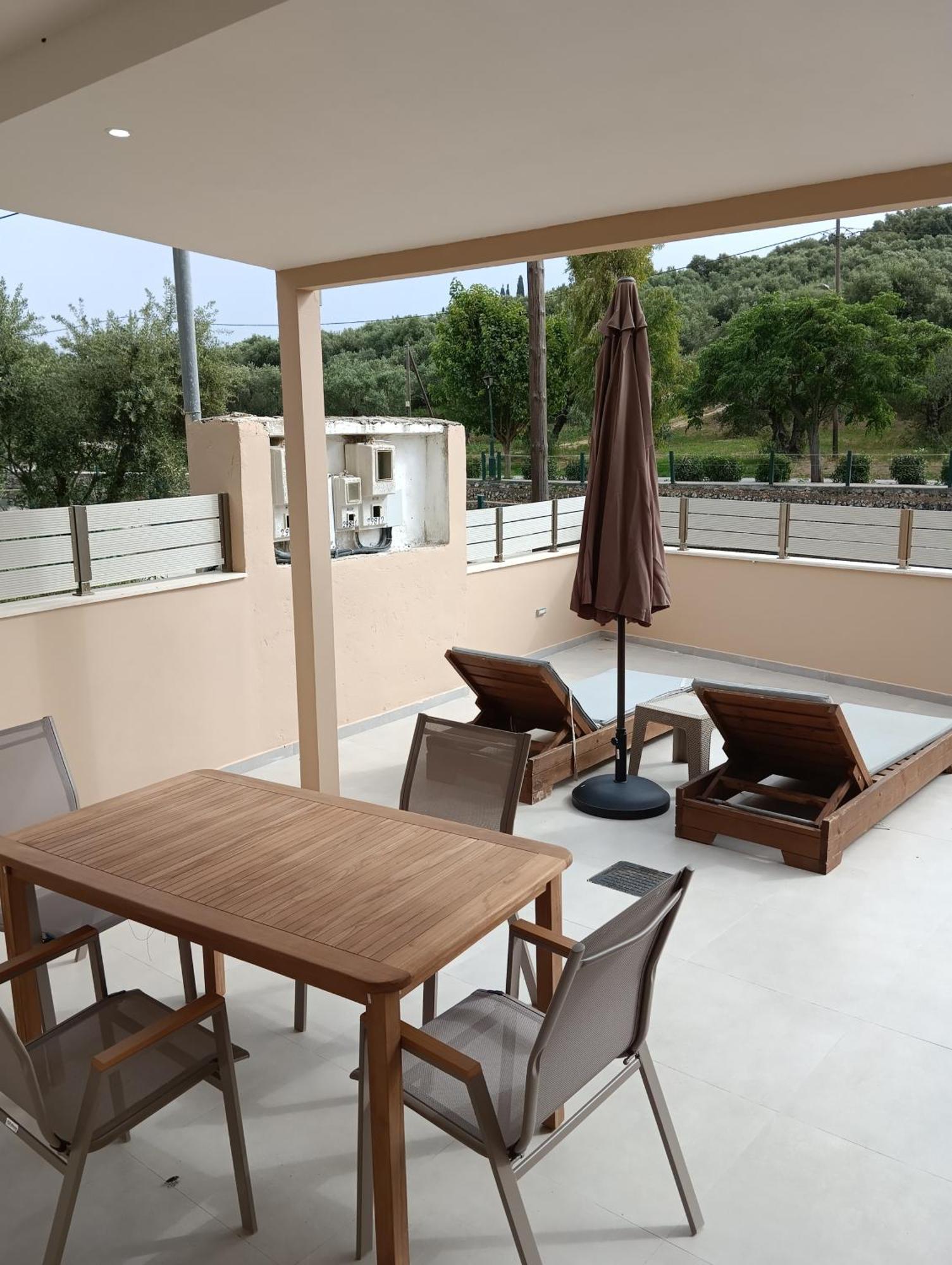 Villapouliezos Apartments Alykanas  Exterior foto